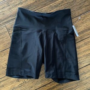 NWT Old Navy Bike Short size small- 6 inch